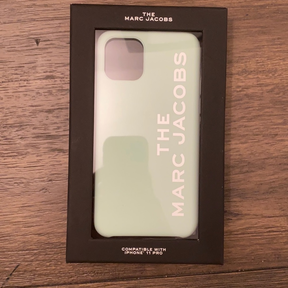New Marc Jacob’s IPhone 11 Pro Case